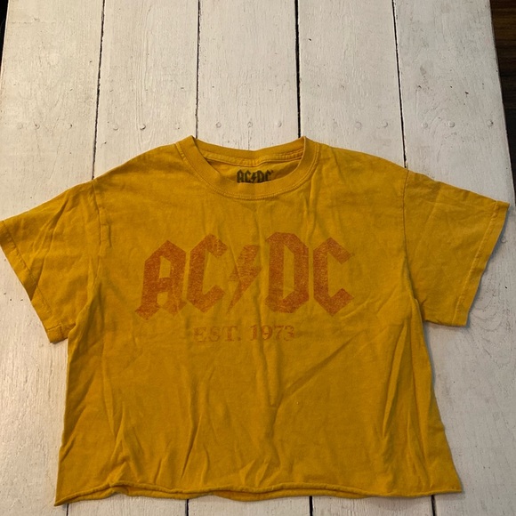 AC/DC | Tops | Acdc Concert Est 973 Crop Shirt | Poshmark